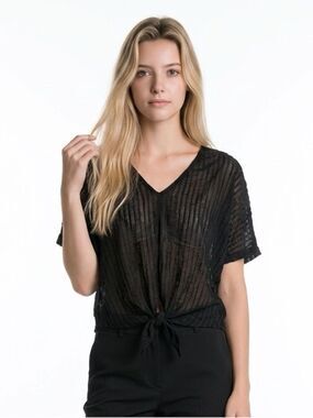 ZARA | Textured Black Short Sleeve Tie Front V-Neck Top Women’s Size Small